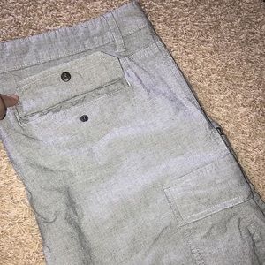 Men’s guess shorts